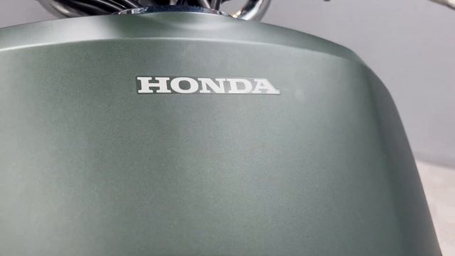 Японский скутер Honda Dunk смотреть онлайн
