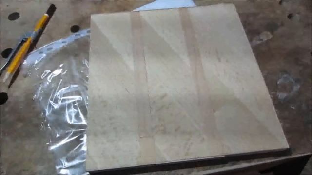 ПОДНОСИК С ТРЕУГОЛЬНЫМИ ТАРЕЛОЧКАМИ ИЗ БУКА. смотреть онлайн