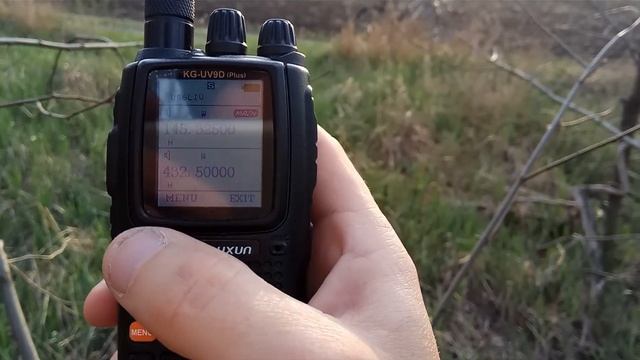 KST UV-F1000 vs WOUXUN KG-UV9D Plus смотреть онлайн