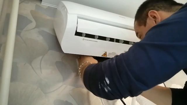 Установка кондиционера смотреть онлайн