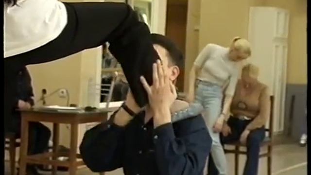 Памяти Леонида Квинихидзе сюжет о премьере спектакля «Мышеловка» МРБГ 2003 год смотреть онлайн