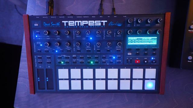 Modular, Access Virus, Tempest Drum Machine смотреть онлайн