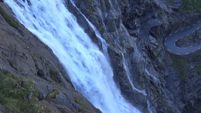 Trollstigen. Лестница троллей