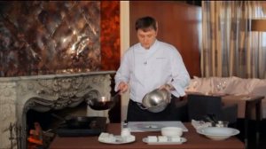 Салат из запеченой свеклы с овечьим сыром