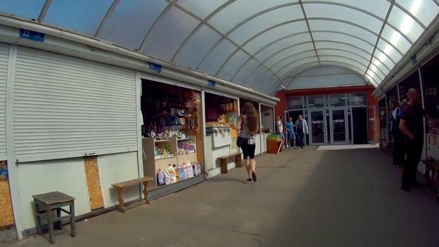 Гуляем по рынкам выбираем спортивные штаны для сына смотреть онлайн