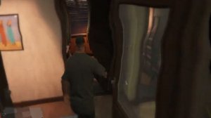 Grand Theft Auto V заходим в старый дом франклина