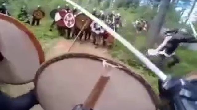 Рубилово в лесу.mp4 смотреть онлайн
