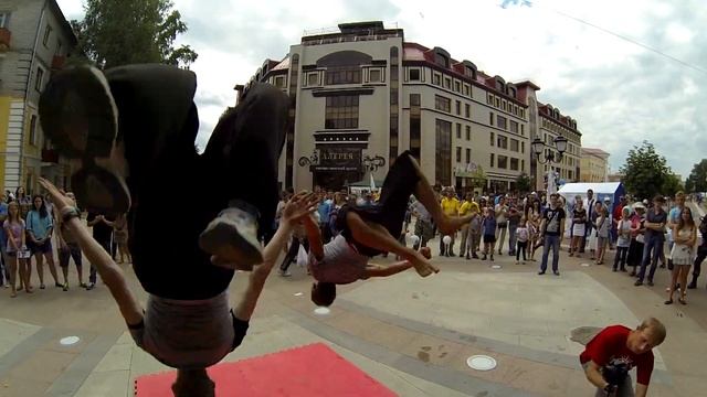Фестиваль уличной культуры. (уличная акробатика, трикинг) смотреть онлайн