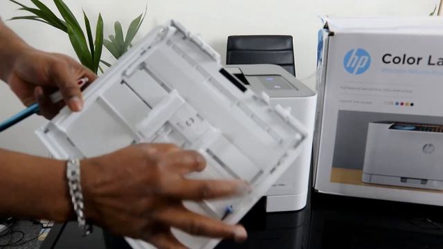 HP COLOR LASER 150NM WIRELESS PRINTER HOW TO LOAD PAPER ON THE TRAY AND PRINT YOUR DOCUMENT смотреть онлайн