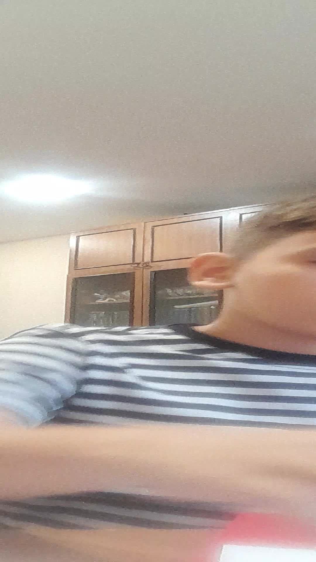 Учу рисовать)))))