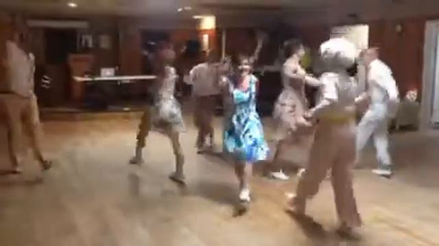 Swinging dancing seniors. #aarp #dancetillidie #dancing keeps you young смотреть онлайн