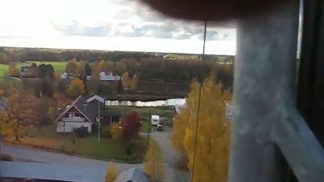 09 10 2013 Finally got installed the Inverted L antenna for the Top Band1 8 MHz) Overlooking Warnum смотреть онлайн