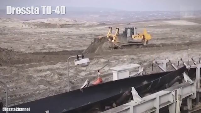 Top 10 Biggest Bulldozers in the World смотреть онлайн