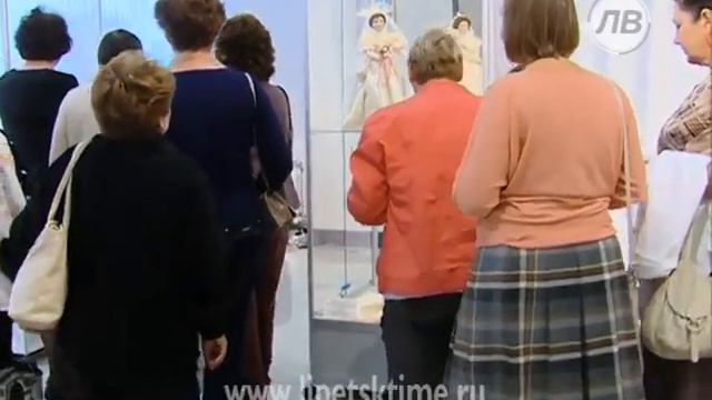 Куклы со всего мира представлены на выставке ... смотреть онлайн