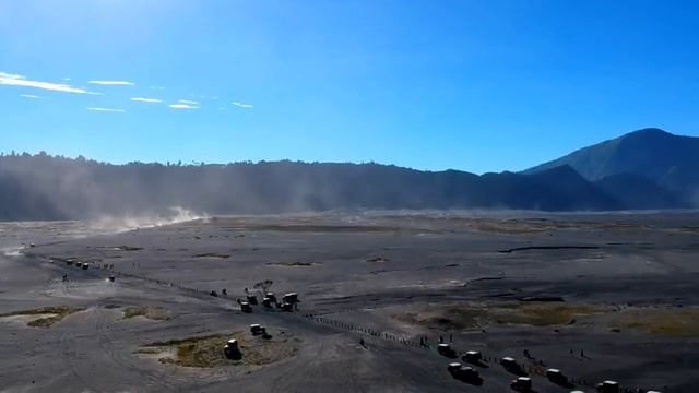 Bromo sunrise view point ( PILOT DRONE MALANG ) смотреть онлайн