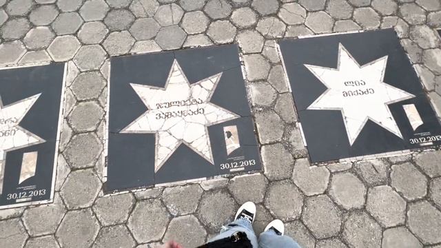 VLOG: ВЫХОДНЫЕ В ТБИЛИСИ (КОЛЕСО ОБОЗРЕНИЯ, ЧЕРЕПАШЬЕ ОЗЕРО, ХАЧАПУРИ) смотреть онлайн