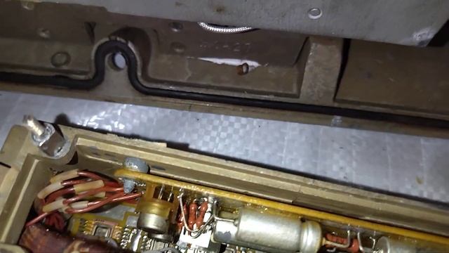 радиостанция Р-173 км конденсатор содержание драгметаллов? смотреть онлайн