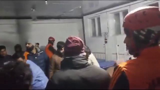 5 Among Local Driver Die_d in Zojila Acci_dent смотреть онлайн