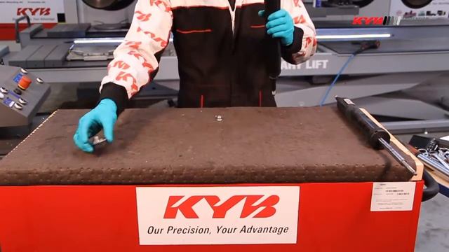 KYB BMW X1 (E84) Rear смотреть онлайн