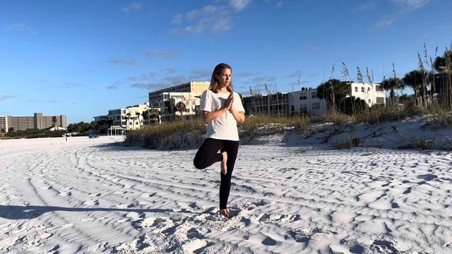 Wake Up And Stretch With This 10-minute Morning Standing Routine #stretching #yogastretch смотреть онлайн