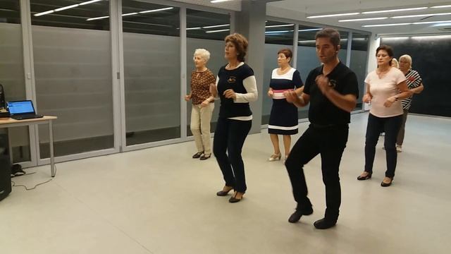 BAILA MORENA, KIZOMBA