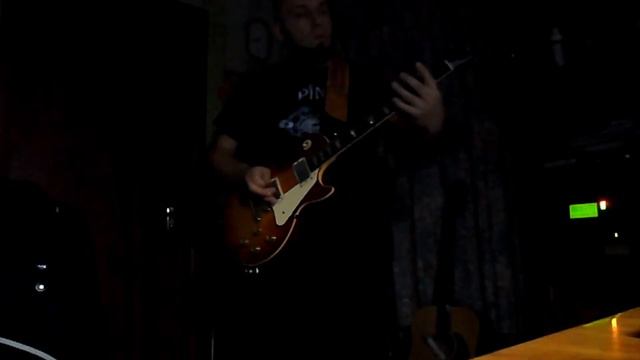 Gibson Les Paul Standard смотреть онлайн