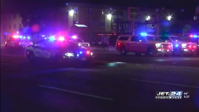 Local community leaders react to Colorado Springs shooting смотреть онлайн