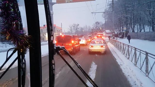 Неожиданный снег в  Калининграде, проспект Калинина