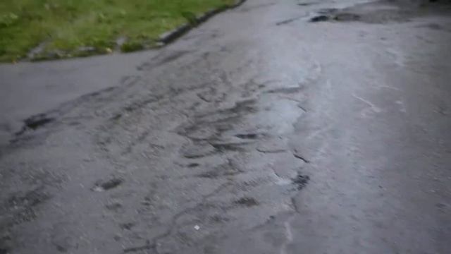 Пикалёво, двор улицы Школьная 35-45 смотреть онлайн