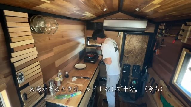 「自分で作った秘密基地で車中泊」自作の車と自作の基地Vlog смотреть онлайн