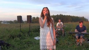 Виктория Черенцова - В жизни тысячи дорог