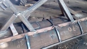 Отвал снеговой на трактор Т-150 самодельный боковой.