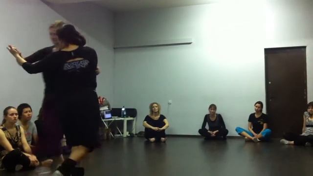 Танго. Женская техника с Dana Frigoli. WTF 2012. смотреть онлайн