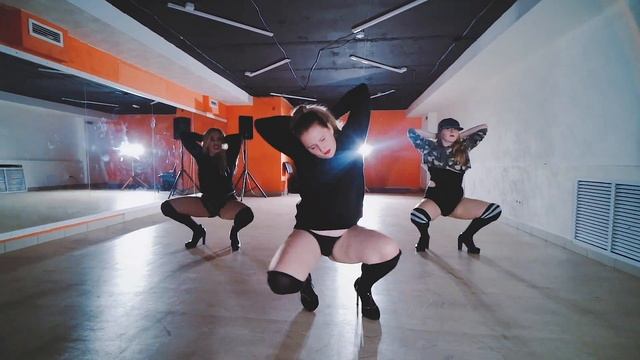 Heels twerk choreo by Dasha Njoy | Good Foot Dance Studio смотреть онлайн