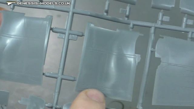 In Box Review : F4U-1/2 Bird Cage Corsair : Tamiya : 1/48 Scale Model смотреть онлайн