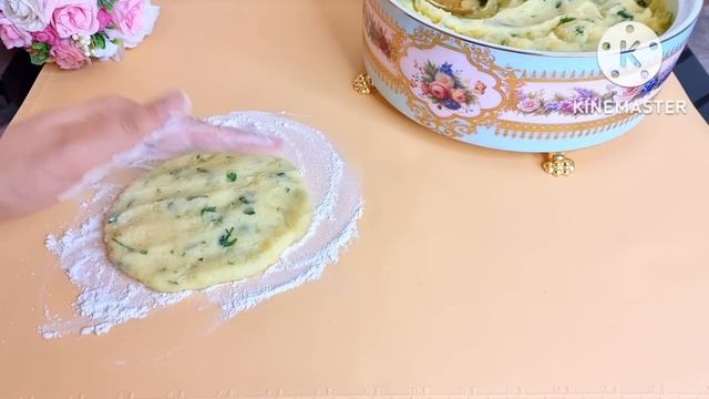 ГОТОВЛЮ СРАЗУ МНОГО И СТАВЛЮ В МОРОЗИЛЬНИК И НА ЗАВТРАК И НА ПРАЗДНИК! БЛИНЫ?С НАЧИНКОЙ.ВСЕ СЕКРЕТЫ смотреть онлайн