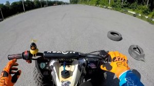 Стант на квадрике 125!!! Как правильно стантить... #стант #трюки #выход #газ