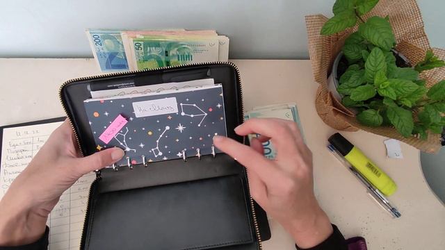 Третье распределение за декабрь. Cash envelope. Отправляю деньги на работу. Завела новые конверты. смотреть онлайн