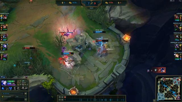 Во время боя выглядело динамичнее League of Legends смотреть онлайн