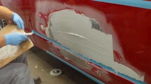 Ремонт и покраска автомобиля. Шпатлевка кузова