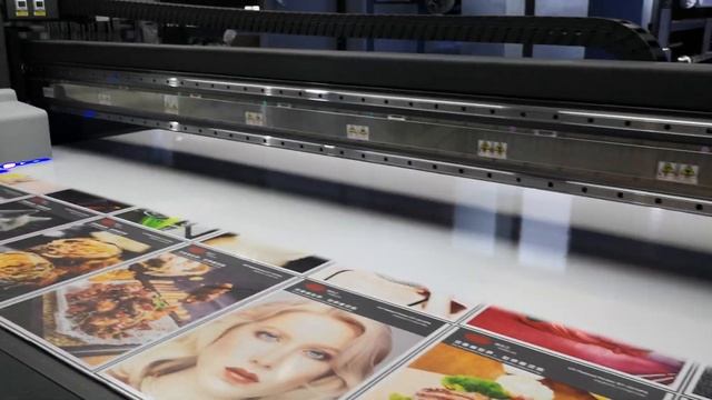 Yaselan UV Flatbed Printer KT-2513PA 250*130cm size with the Maglev and Ricoh G6 heads смотреть онлайн