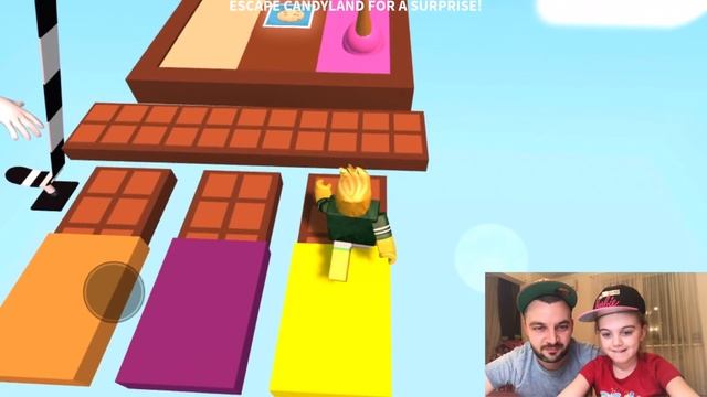 ПОБЕГ В ROBLOX от ОГРОМНОГО ОРЕО кто ПЕРВЫЙ в РОБЛОКС смотреть онлайн