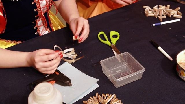 Новогодняя мастерская. Выпуск 3 смотреть онлайн