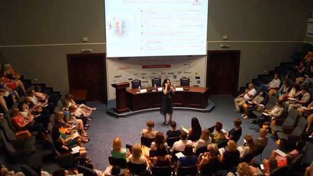 РНБА – 3 Національний форум Л.Смола “Харизма або мистецтво завоювання сердець" смотреть онлайн