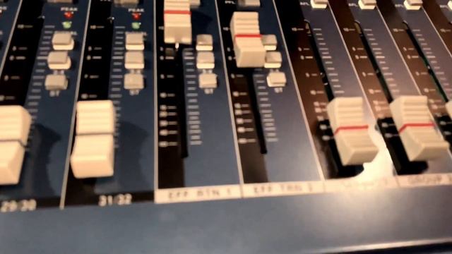 MG 32 ,Sound mixer ,double DSP effects ,Best Dj sound system mixer !QUBE!@DelhiVlogs смотреть онлайн