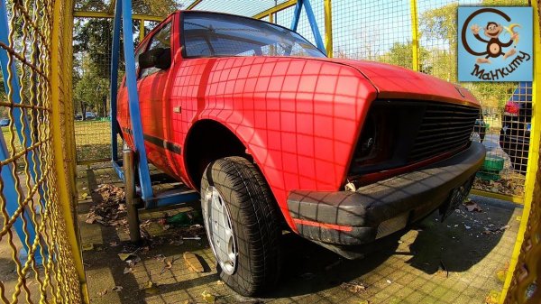 Манкиту нашли необычный аттракцион с машиной / amazing attraction with car