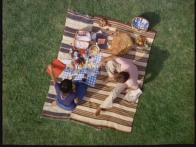 The Films of Charles & Ray Eames. Volume 1 - Power of Ten. 901 - After 45 Years of Working. DVD AI смотреть онлайн