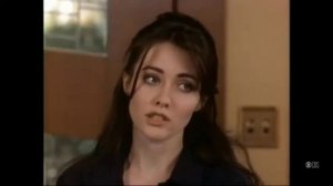 CATFIGHT!! 90210's Brenda vs Kelly