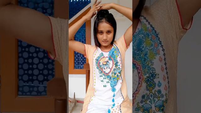 Hair Care । Applying Hibiscus flower paste on hair । Linamani Kalita смотреть онлайн