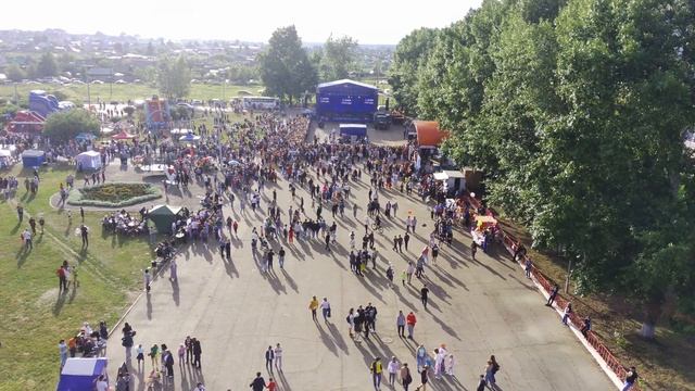 День металлурга - видео с высоты смотреть онлайн